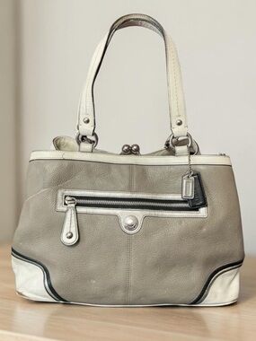 Coach Laura Spectator Tote Bag No. E1082-F15145